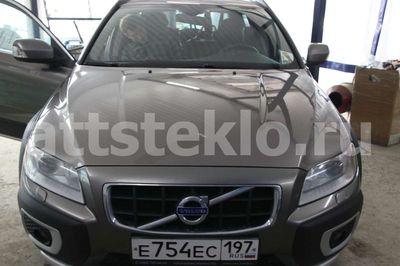 Замена лобового стекла Volvo XC70