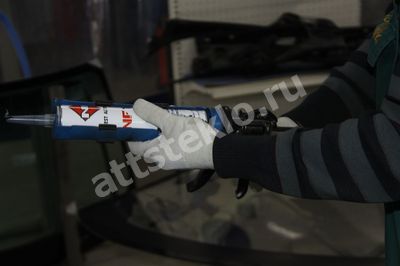 Замена лобового стекла BMW 5 E60, автостекла БМВ 5 Е60 c установкой в Москве