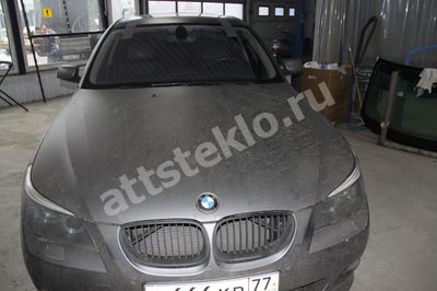 Замена лобового стекла BMW 5 E60, автостекла БМВ 5 Е60 c установкой в Москве